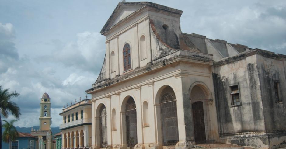 Церковь на Кубе. Фото с vsevotpusk.com
