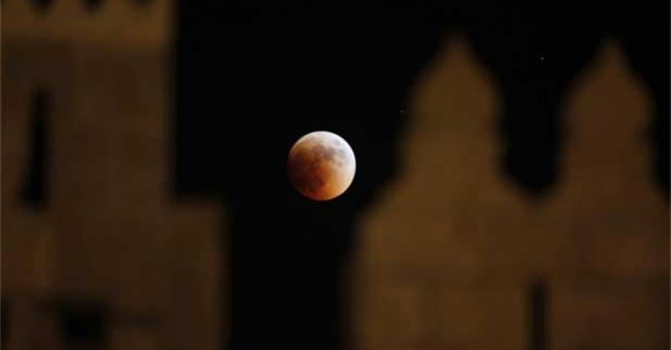 Кровавая луна. Фото с charismanews.com